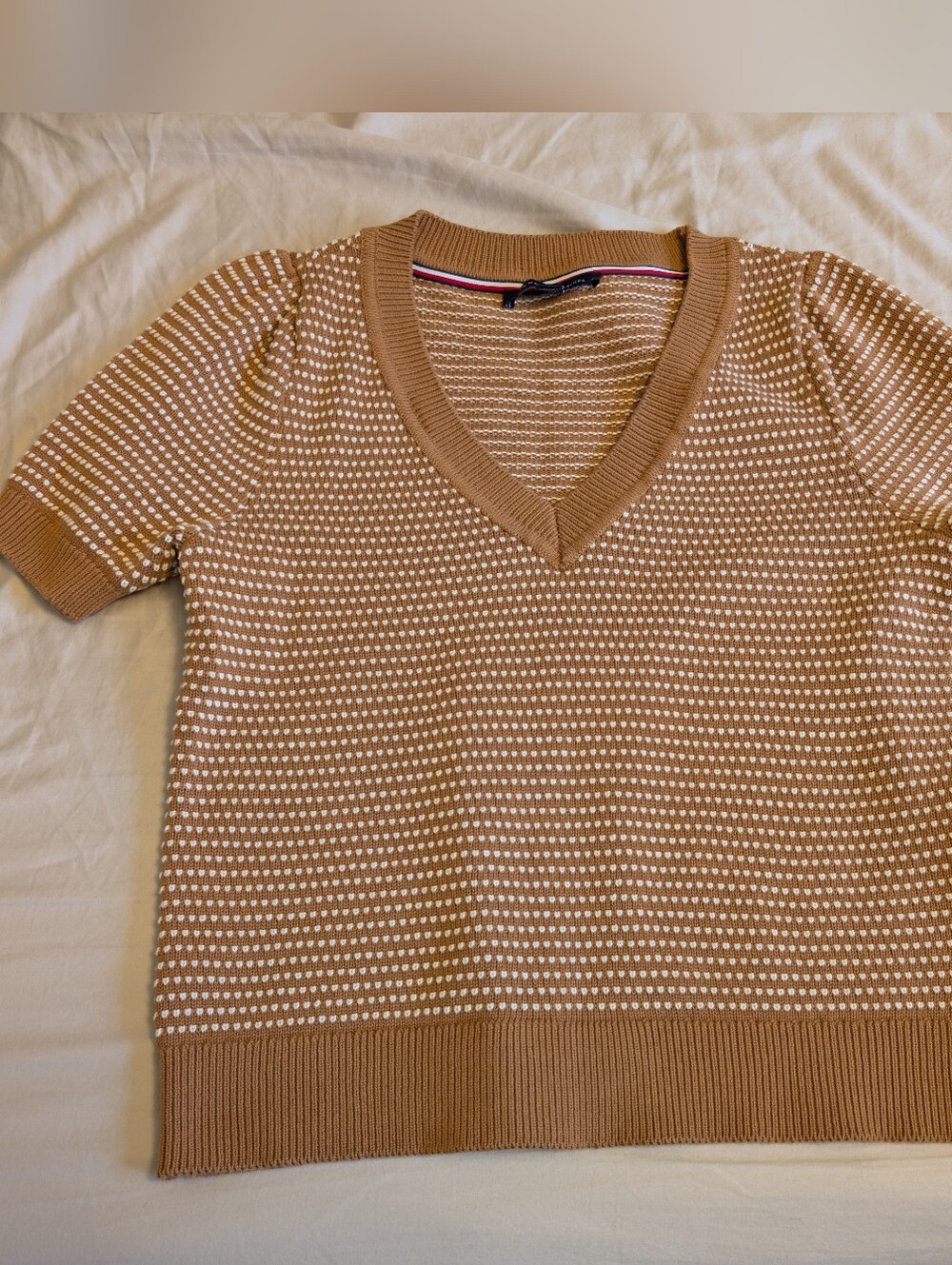 Tommy Hilfiger Camel and White Short Sleeve Sweater